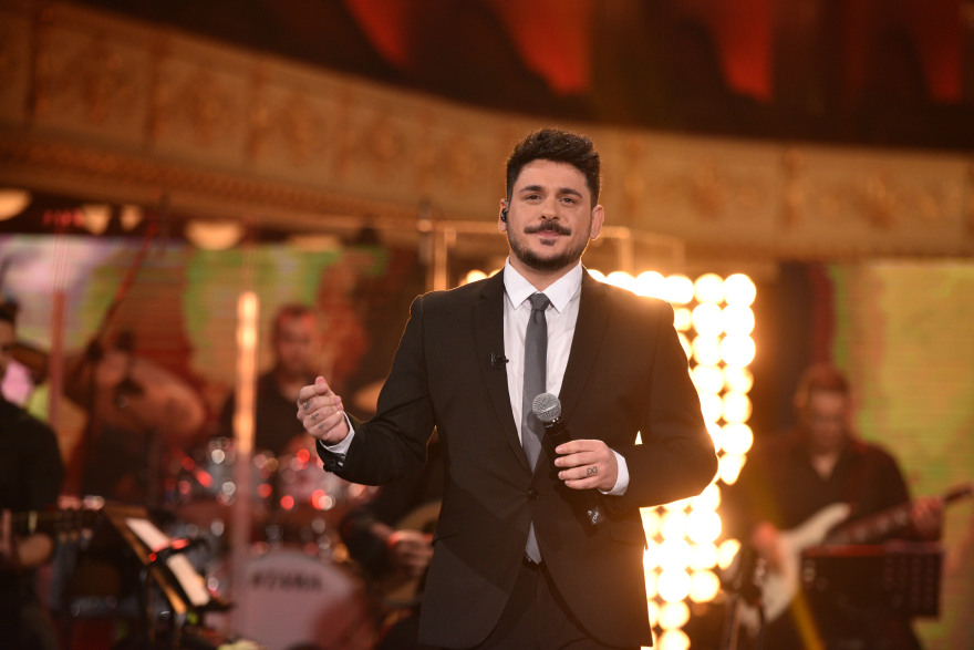 «Σπίτι με το MEGA»: Το μεγάλο τιμητικό αφιέρωμα «Στράτος Διονυσίου 30 χρόνια μετά» έρχεται το Σάββατο