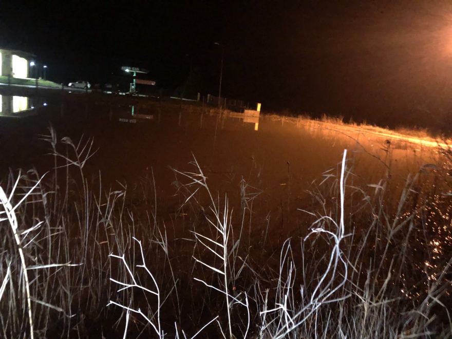 Πλημμύρες στον Έβρο:  Εικόνες μεγάλης καταστροφής - Εθνικό πένθος για τον πυροσβέστη 