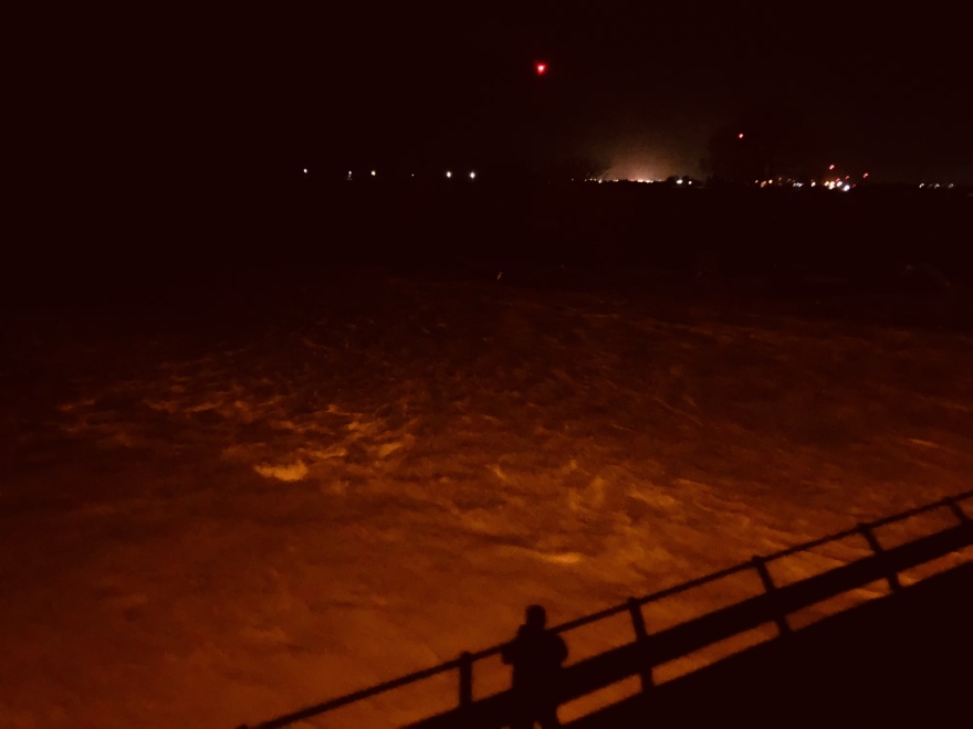 Πλημμύρες στον Έβρο:  Εικόνες μεγάλης καταστροφής - Εθνικό πένθος για τον πυροσβέστη 