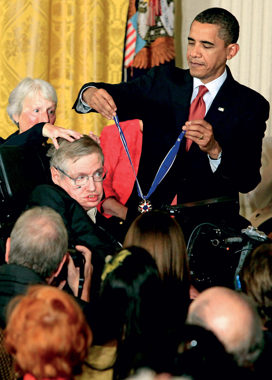 Λέοναρντ Μλοντίνοφ: Η «φωνή» του Στίβεν Χόκινγκ