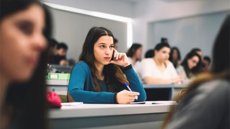 Πώς θα αποκτήσεις πτυχίο Νομικής Ελληνικού Δικαίου εκτός Ελλάδας