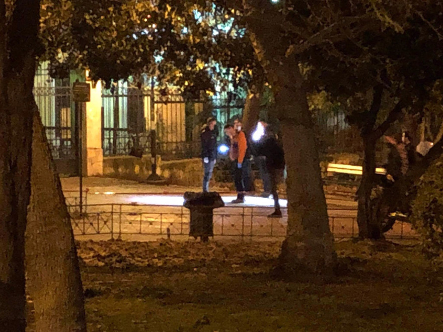 Συναγερμός στην ΕΛΑΣ: Έριξαν μολότοφ έξω από τα δικαστήρια της Ευελπίδων