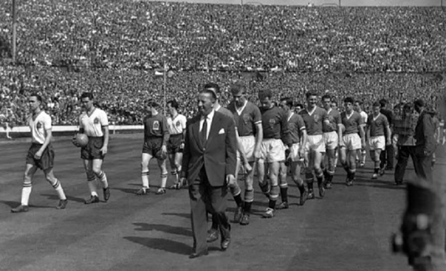 Μάντσεστερ Γιουνάιτεντ : Όταν ο χρόνος «πάγωσε» στο Μόναχο