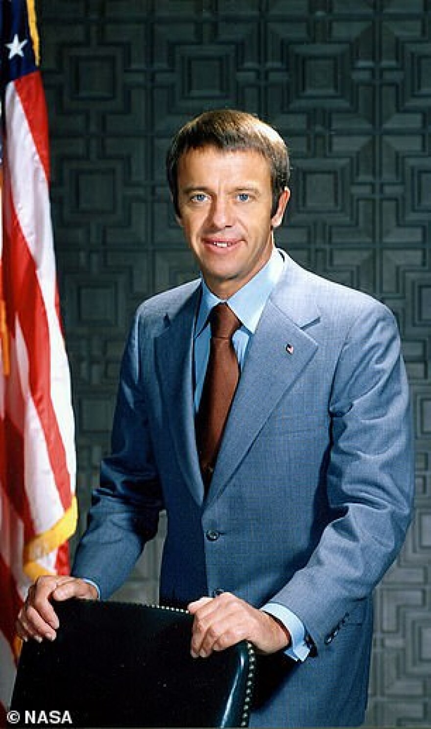 Βρέθηκε μετά από 50 χρόνια στη Σελήνη η χαμένη μπάλα γκολφ του Άλαν Σέπαρντ