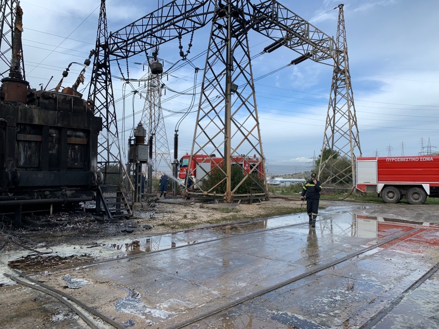 Φωτογραφίες από τον ΑΔΜΗΕ στον Ασπρόπυργο: Καταστράφηκε ο ένας από τους τέσσερις αυτομετασχηματιστές