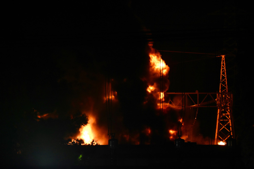 Έκρηξη στον Ασπρόπυργο: Βραχυκύκλωμα η αιτία