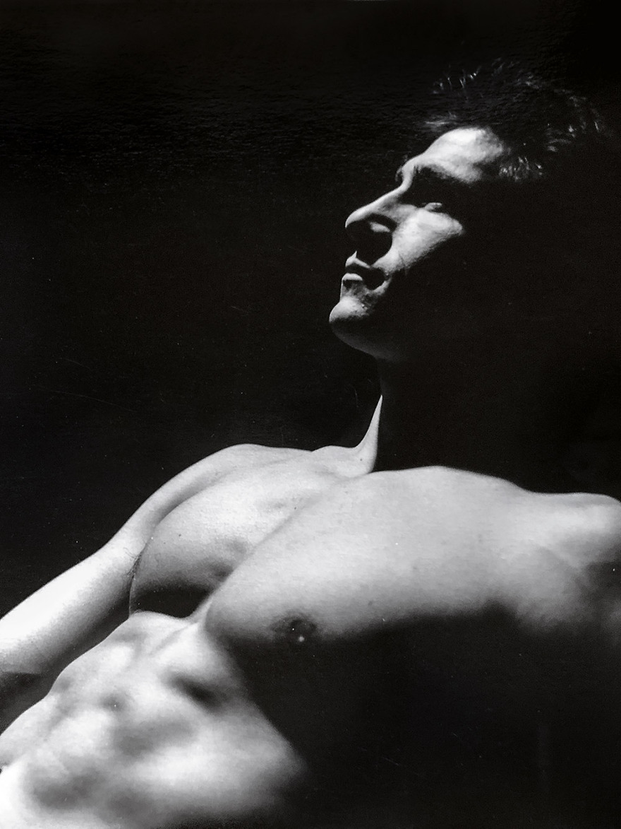 Πολ Καραφώτης: Ο εραστής της Ντέμι Μουρ στο Netflix