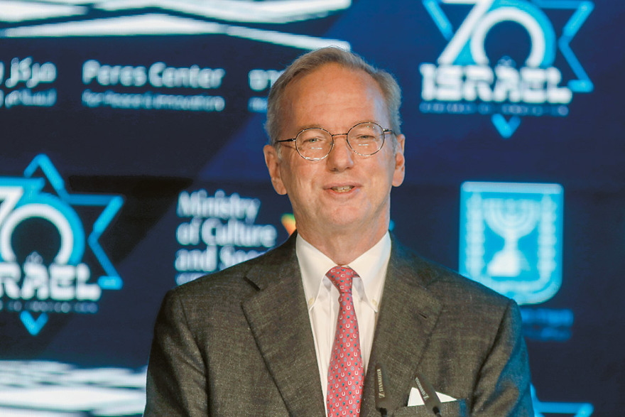 Ψηφιακοί νομάδες: Η πολυτέλεια να μένεις στην Ελλάδα και να δουλεύεις... στον κόσμο