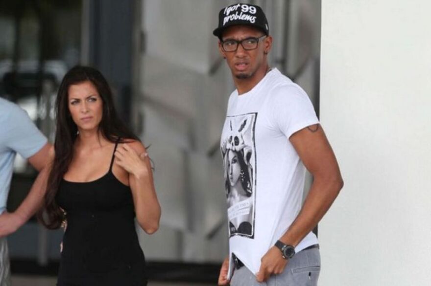 Ζερόμ Μπόατενγκ: Οι ταραχώδεις σχέσεις, η ενδοοικογενειακή βία και η αυτοκτονία της 25χρονης πρώην συντρόφου του 