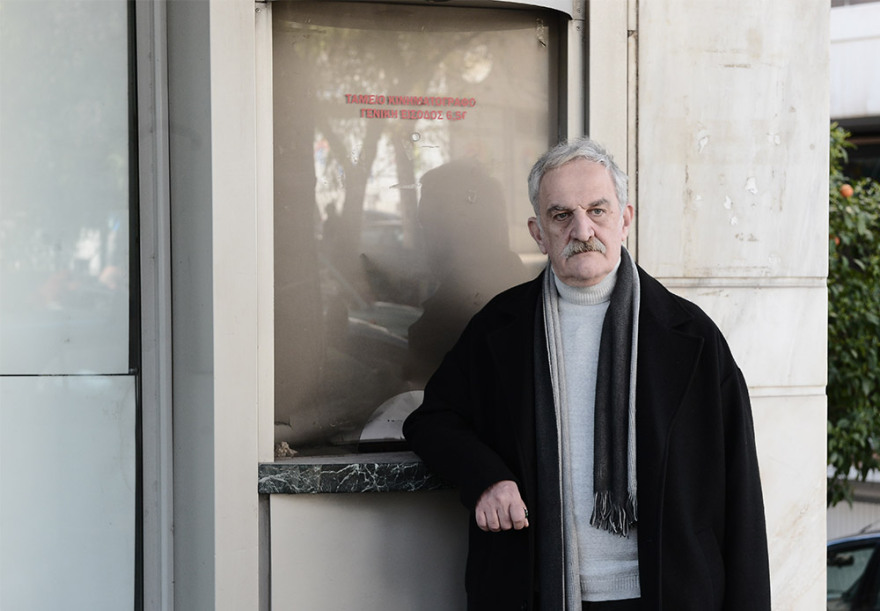 Ο Δημήτρης Καταλειφός στον Δανίκα: «Μην καταντήσει ο ηθοποιός ένα βρωμερό και τρισάθλιο επάγγελμα»