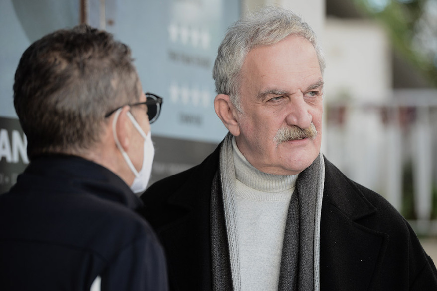 Ο Δημήτρης Καταλειφός στον Δανίκα: «Μην καταντήσει ο ηθοποιός ένα βρωμερό και τρισάθλιο επάγγελμα»