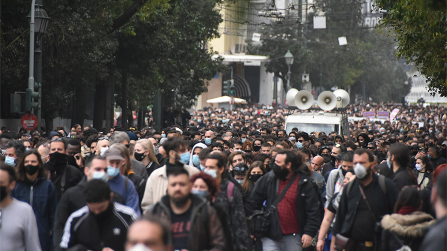 Συγκέντρωση καλλιτεχνών στα Προπύλαια - Ζητούν μέτρα στήριξης