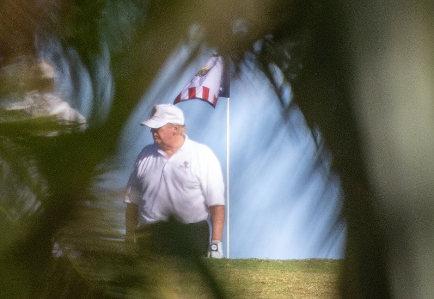 Δίκη Τραμπ: Την ώρα που οι Δημοκρατικοί ζητούσαν την καταδίκη του έπαιζε χαλαρός γκολφ