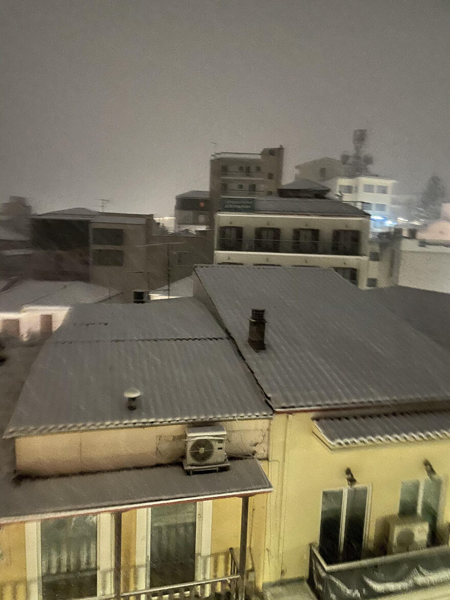 Δείτε βίντεο από το χιόνι στο Καρπενήσι