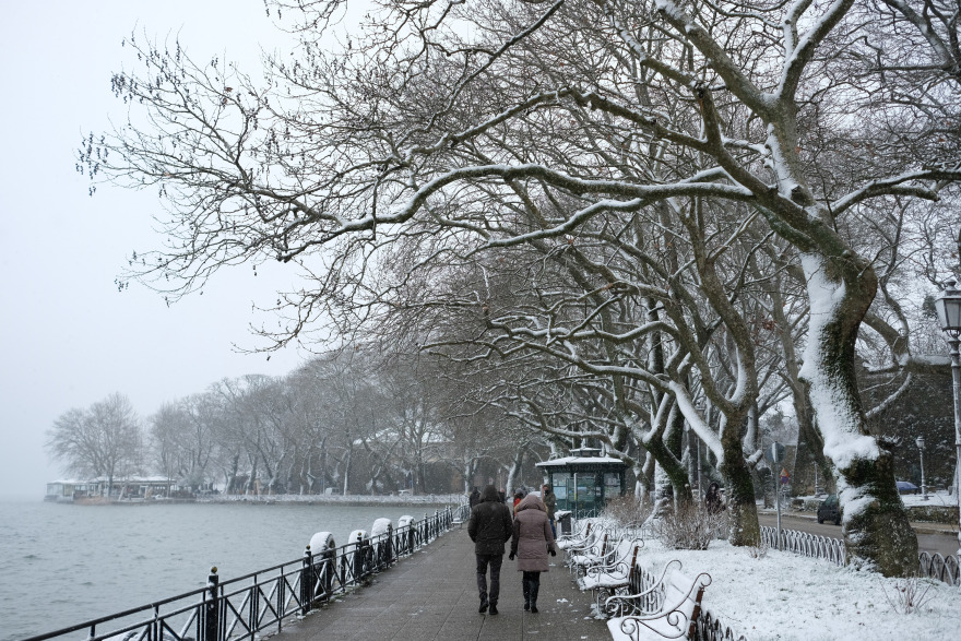 Κακοκαιρία «Μήδεια»: Δείτε φωτογραφίες από όλη την Ελλάδα στα λευκά