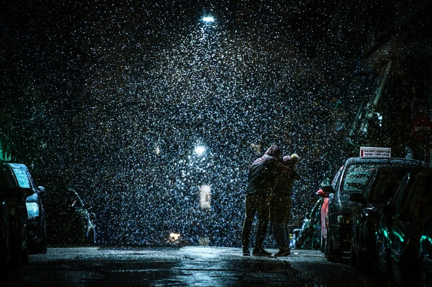 Κακοκαιρία «Μήδεια»: Σφοδρή χιονόπτωση και στην Αθήνα - Δείτε βίντεο και φωτογραφίες