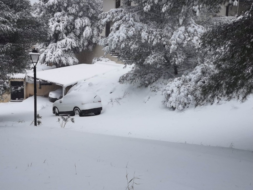 Κακοκαιρία «Μήδεια»: Σφοδρότερο το δεύτερο κύμα - Χιόνια και στο κέντρο της Αθήνας από το βράδυ
