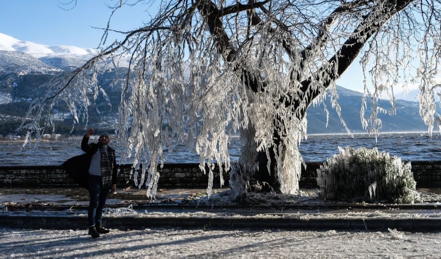 Κακοκαιρία «Μήδεια»: Σαρώνει όλη τη χώρα - Πού υπάρχουν προβλήματα