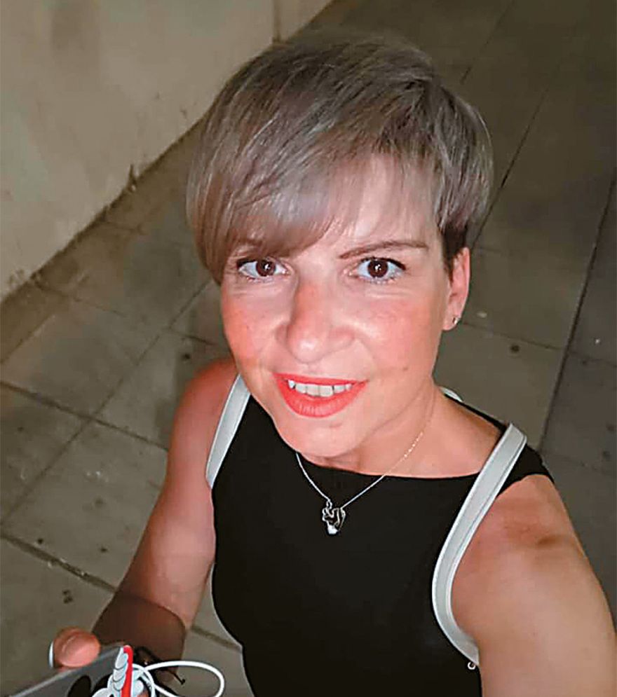 Lamanif: Αφέντρες, haters και ροζ βίντεο ψάχνει η Αστυνομία