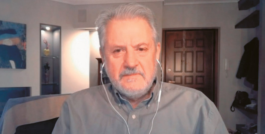 Οι γιατροί στην tv χωρίς... μάσκα: Oι «emo», οι αισιόδοξοι, οι «εξωσχολικοί» και οι celebrities