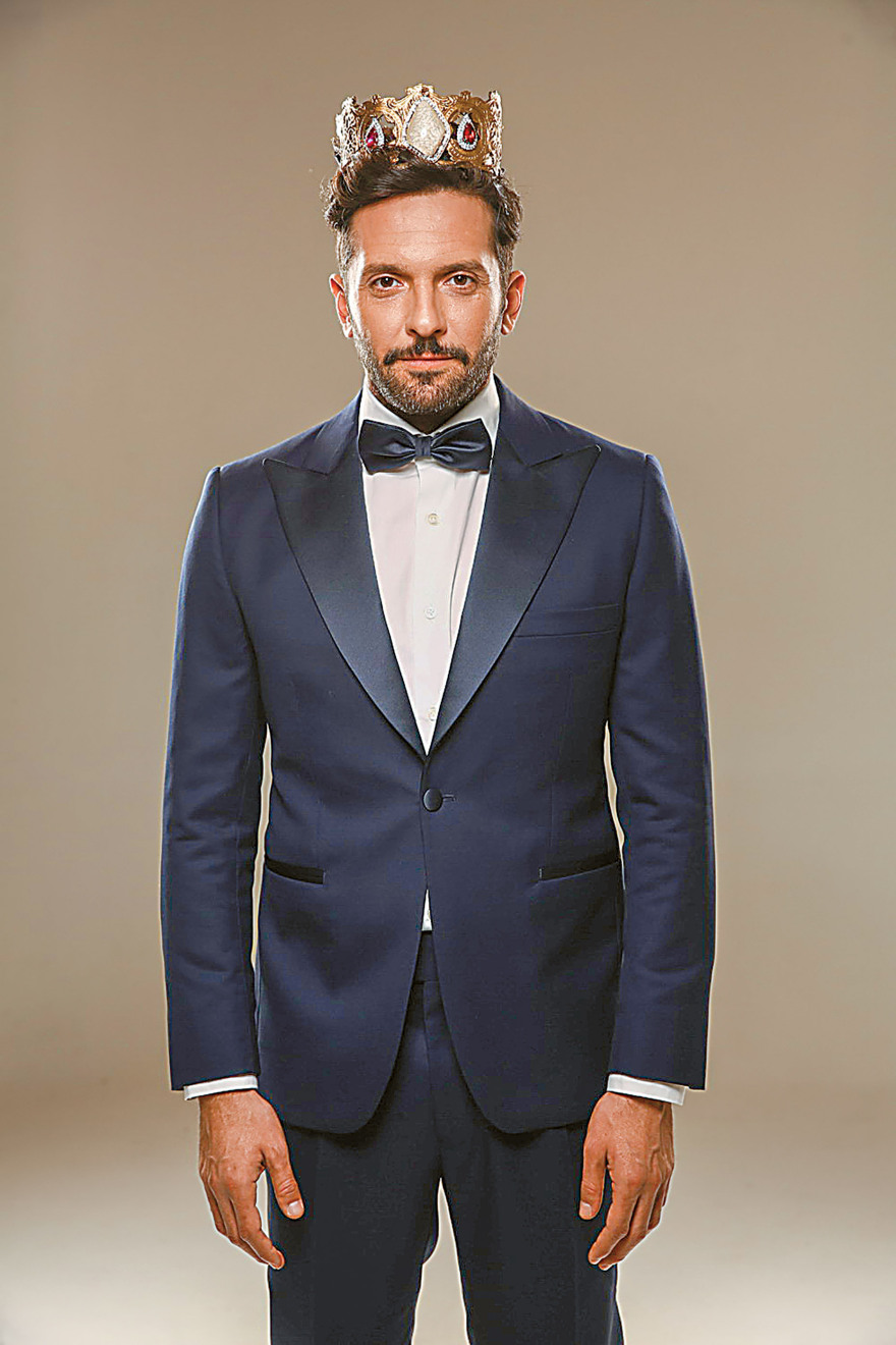 Δημήτρης Μοθωναίος: H συγκλονιστική ιστορία του ηθοποιού που βίωσε την κακοποίηση στα 6 του χρόνια 