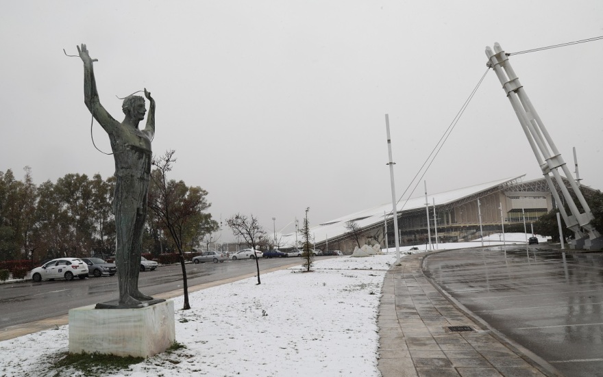 Κακοκαιρία «Μήδεια»: Στα λευκά το Ολυμπιακό Στάδιο