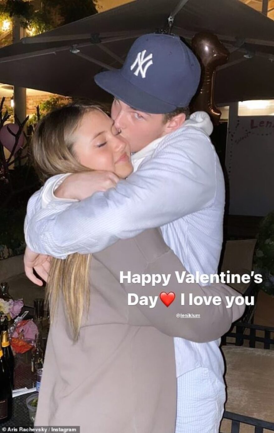 Λένι Κλουμ - Άρης Ραξέφσκι: Η 16χρονη κόρη της Χάιντι Κλουμ και ο 18χρονος γιος του Σπύρου Πώρου είναι ζευγάρι