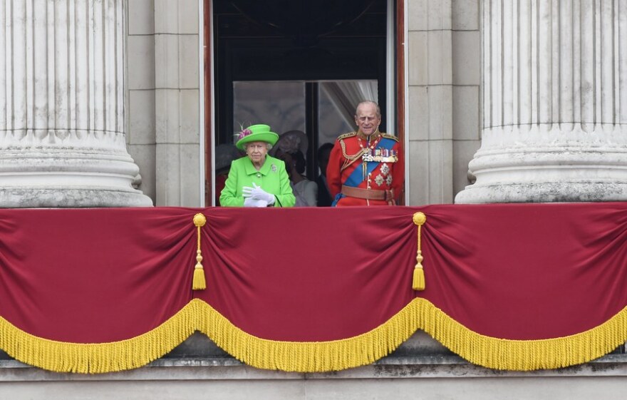 Σκάνδαλο στο Μπάκιγχαμ: Ο ξάδελφος της Ελισάβετ «πουλάει» εμπορικές συμφωνίες με τον Πούτιν