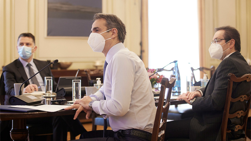 Μητσοτάκης: Μείωση στους λογαριασμούς της ΔΕΗ για όσους έμειναν χωρίς ρεύμα - Ενοχλήθηκα από το πινγκ-πονγκ ευθυνών