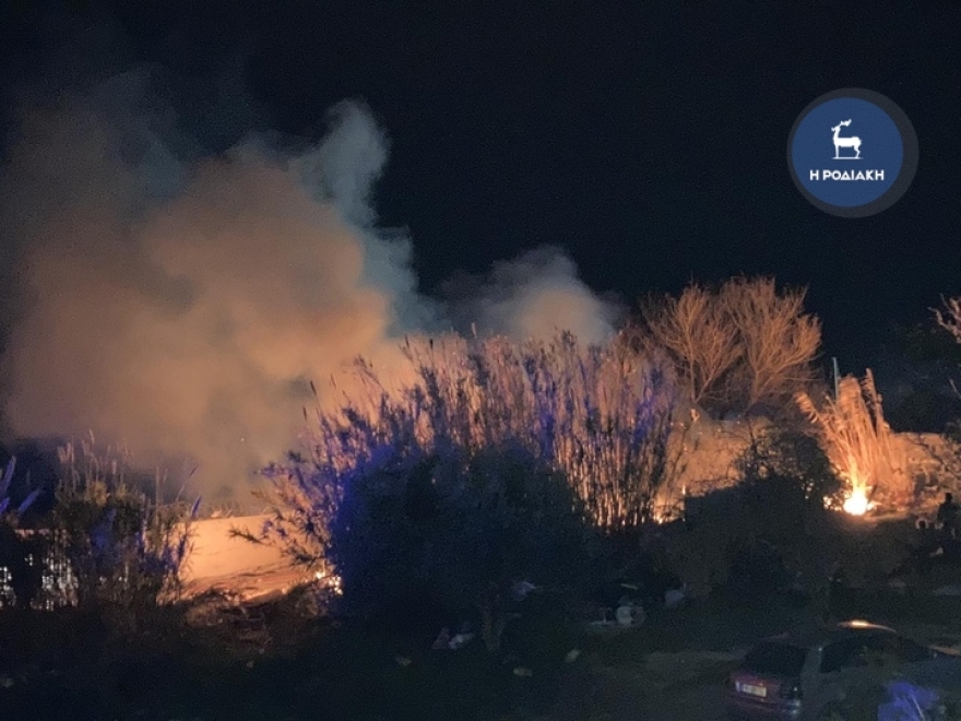 Ρόδος: Φωτιά σε καταυλισμό Ρομά στο Καρακόνερο