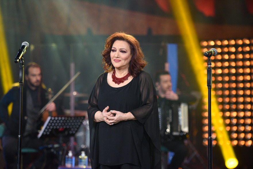 «Σπίτι με το MEGA»: Δείτε ένα μουσικό απόσπασμα από την αυριανή εμφάνιση της Ελένης Βιτάλη 