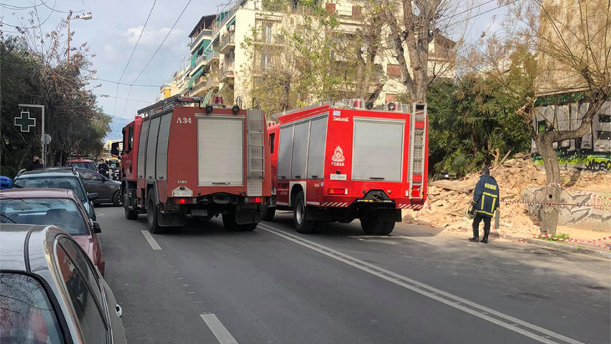Κατέρρευσε νεοκλασικό κτίριο στην Πατησίων  - Εντοπίστηκε σώος άνδρας στο εσωτερικό 