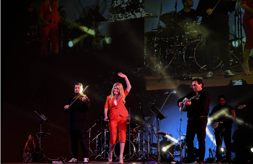 Η «έξαψη» της Νατάσας Θεοδωρίδου: «Ο έρωτας είναι η δική μου αθόρυβη κραυγή»