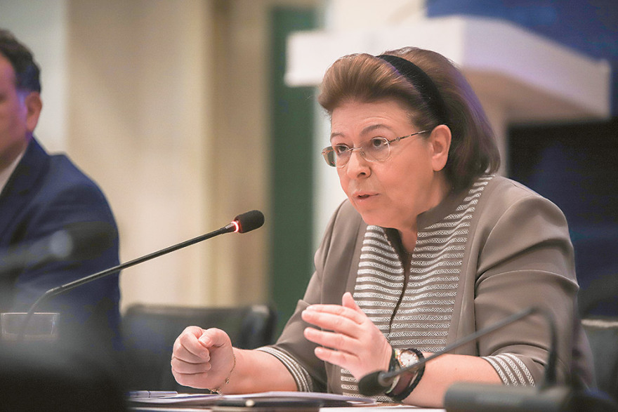Δημήτρης Λιγνάδης: Ο θεατράνθρωπος που αποδείχθηκε παιδεραστής