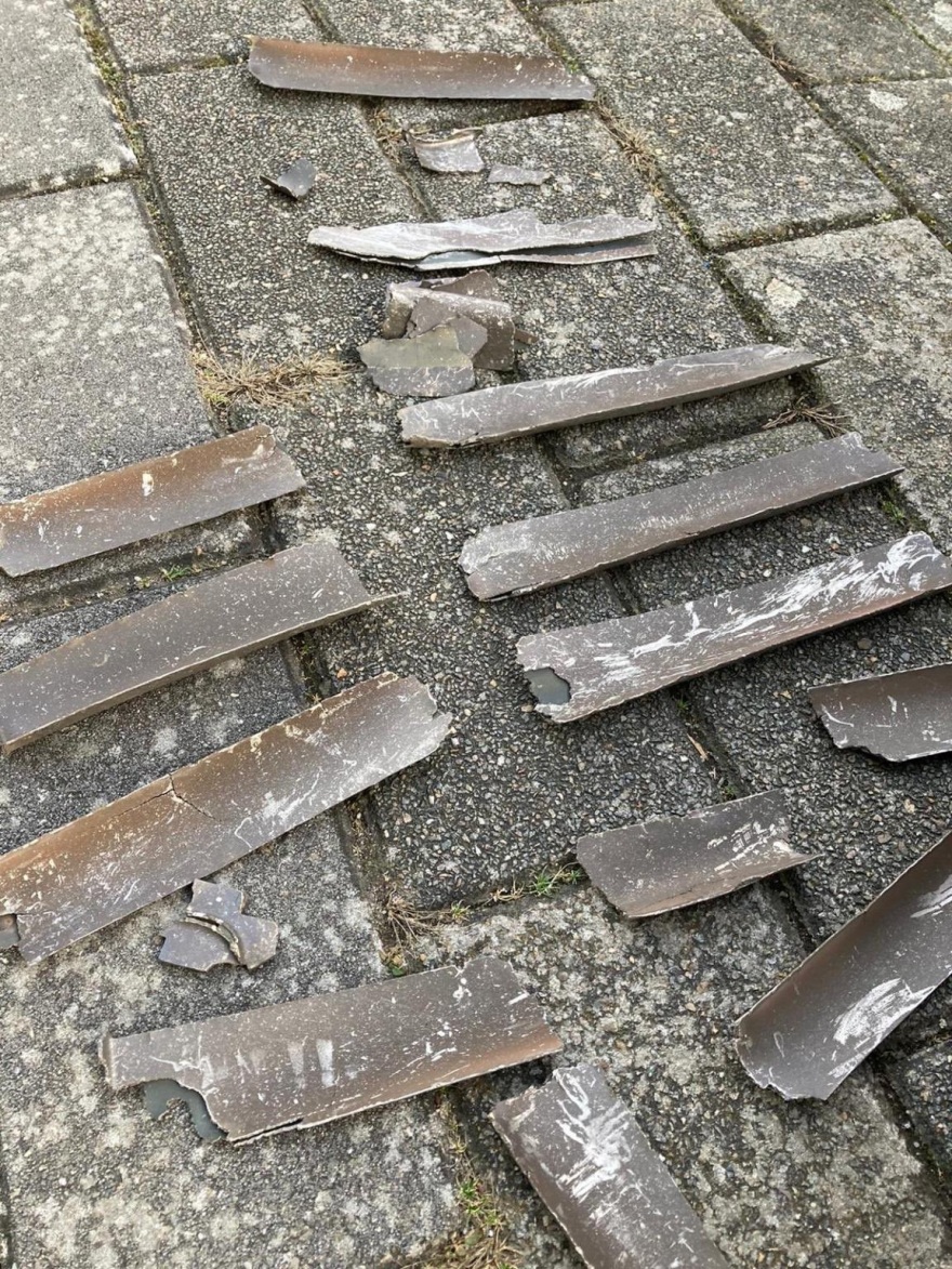 Ολλανδία: Συντρίμμια από τον κινητήρα αεροσκάφους έπεσαν σε κατοικημένη περιοχή - Δυο τραυματίες