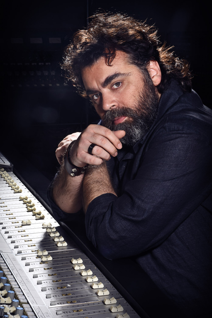 Κύριλλος Ρούσσος: «Νιώθω τον πατέρα μου πάνω από τον ώμο μου»