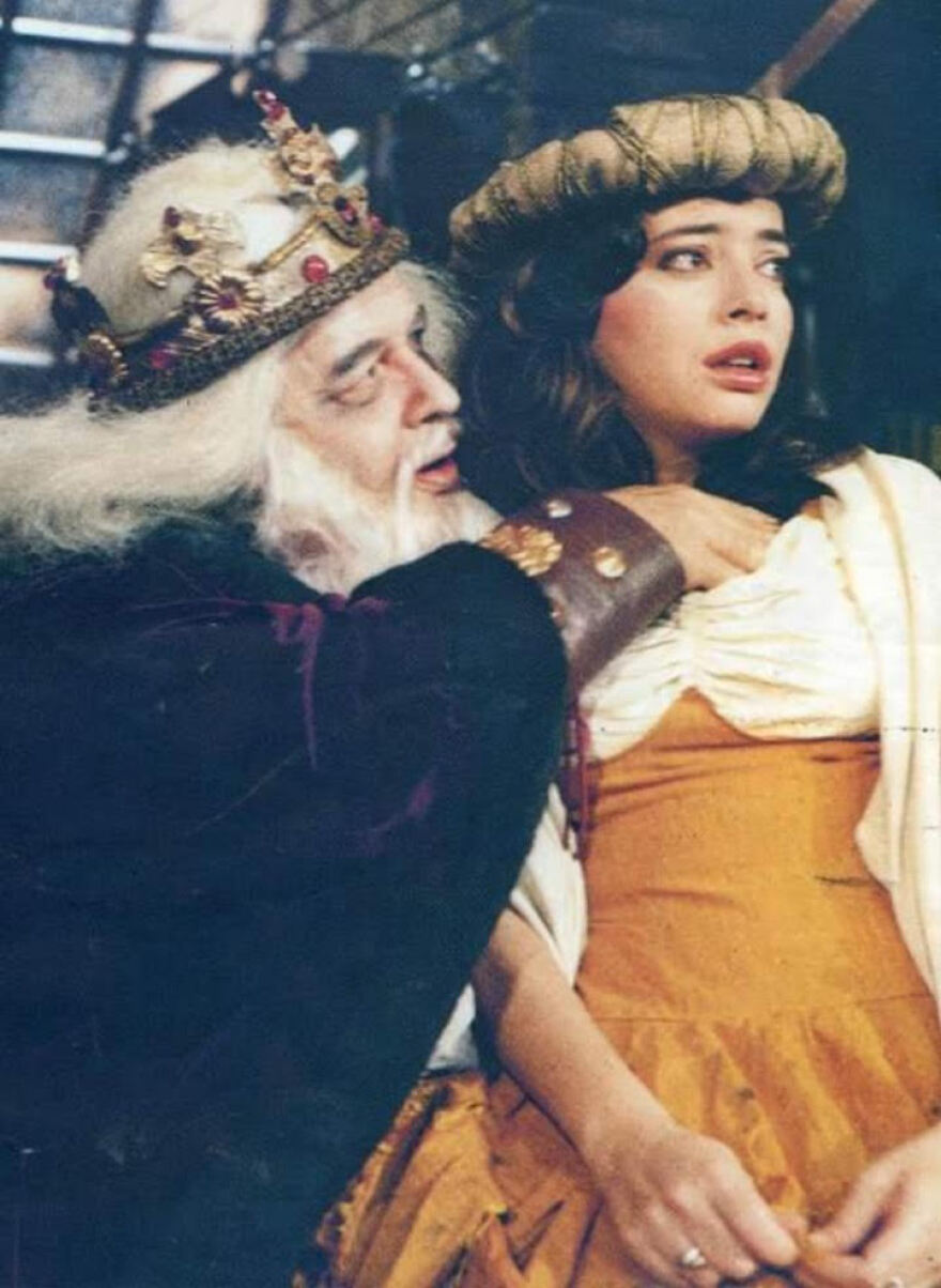 «Ο Αμπιγιέρ»: Η θρυλική παράσταση του Ρόναλντ Χάργουντ σε online streaming 