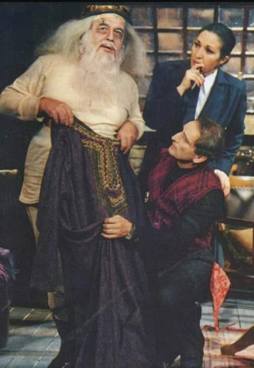 «Ο Αμπιγιέρ»: Η θρυλική παράσταση του Ρόναλντ Χάργουντ σε online streaming 