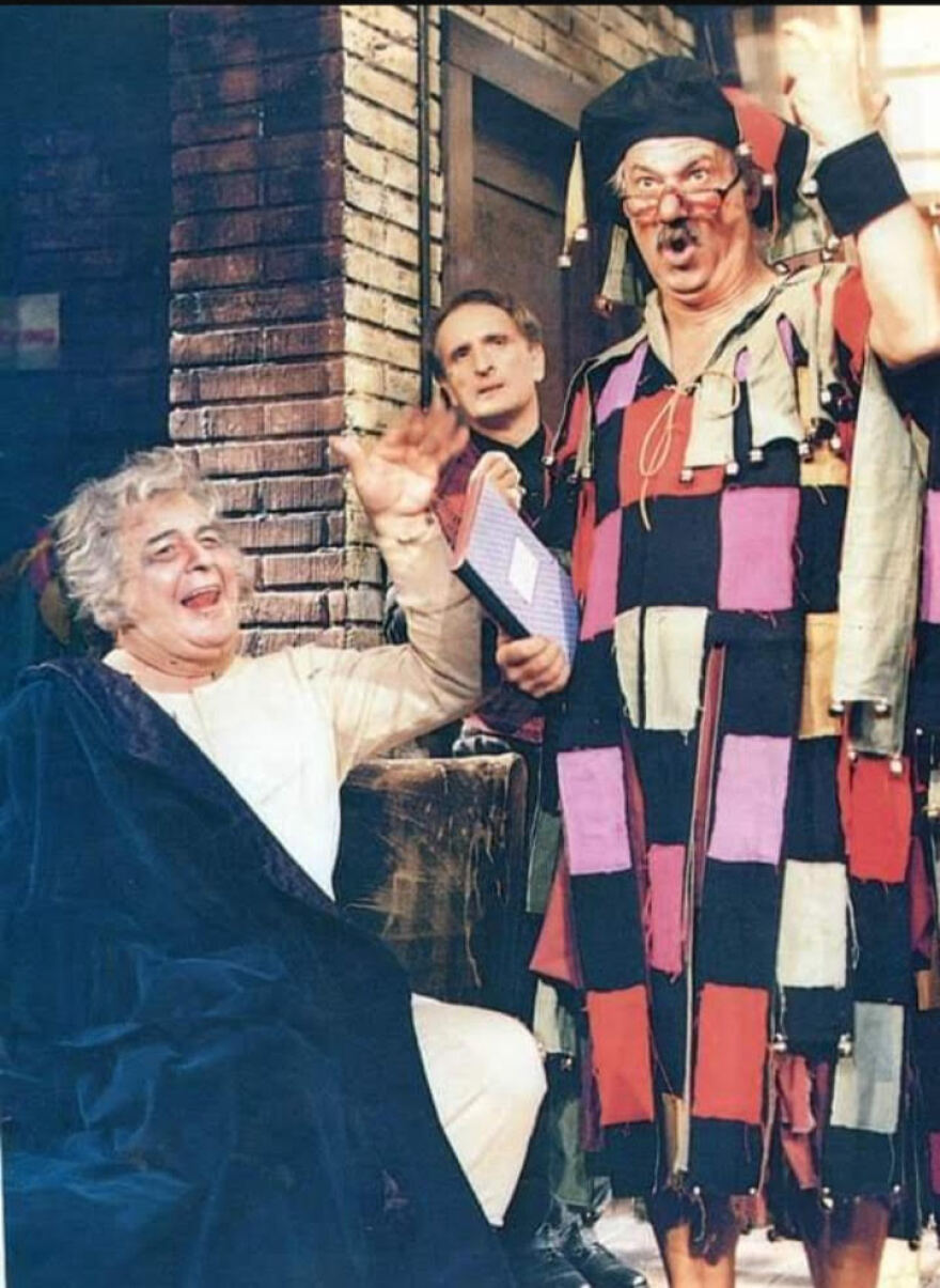 «Ο Αμπιγιέρ»: Η θρυλική παράσταση του Ρόναλντ Χάργουντ σε online streaming 