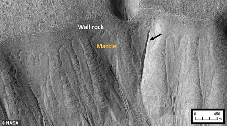 Ένα βήμα πιο κοντά στην απόδειξη εξωγήινης ζωής - «Αποτυπώματα» λιωμένου πάγου στον Άρη