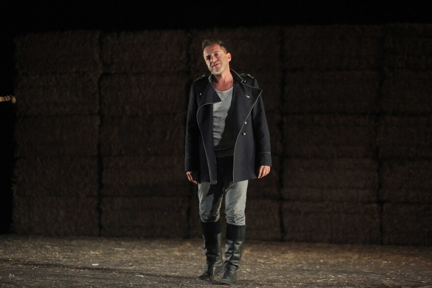 Τάσος Λιγνάδης: «Φειδωλός, δύσκολος, απροσπέλαστος» - Ποιος ήταν ο πατέρας του Δημήτρη Λιγνάδη