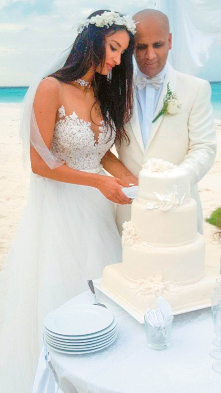 Αφροδίτη Μπάρμπα: Ο γάμος και το επεισοδιακό διαζύγιο του μοντέλου με τον Άραβα Σεΐχ Σατζ Ρασίντ