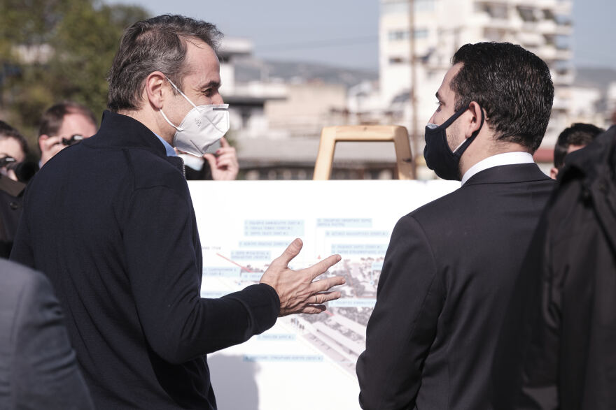 Μητσοτάκης στους Αγίους Αναργύρους: Πάρκο τεχνολογίας το παλιό αμαξοστάσιο του ΟΣΕ