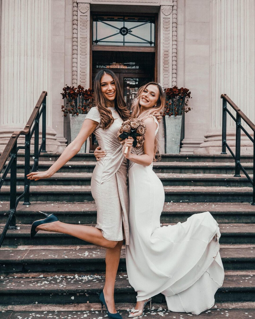 Τέα Πρέλεβιτς: Δημοσίευσε φωτογραφίες από τον γάμο της με Ινδό, μέλος της βασιλικής οικογένειας