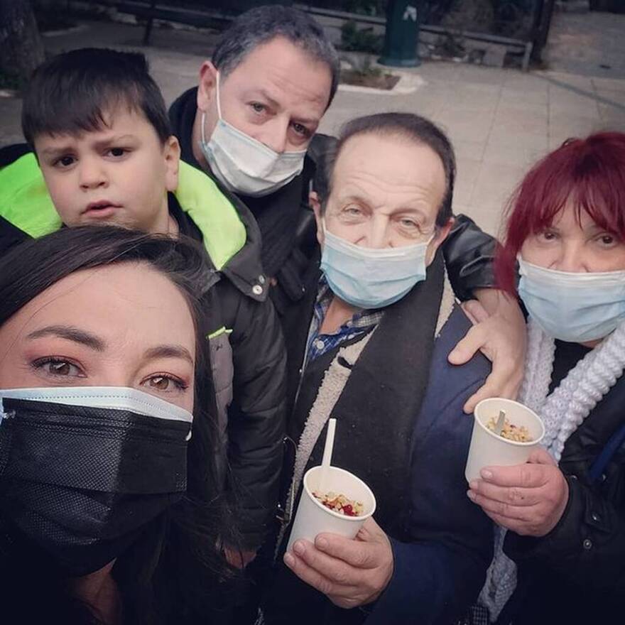 Αλίκη Κατσαβού: Μνημόσυνο ενός έτους για τον Κώστα Βουτσά - Φωτογραφία 