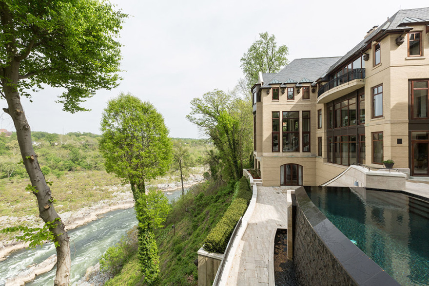 Μαρία Κοντού: Η σιδηρά κυρία  του real estate  στην Ουάσινγκτον 