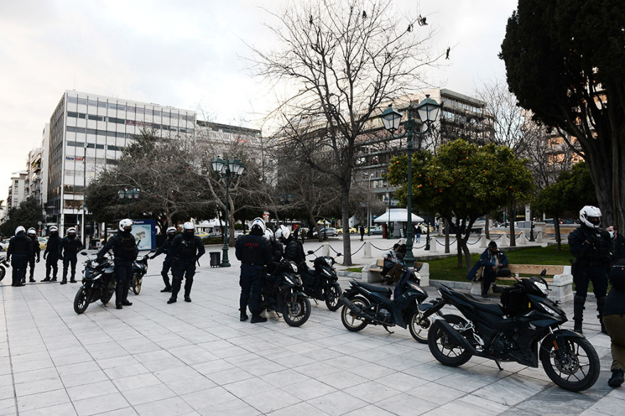 Ολοκληρώθηκε η πορεία για τον Κουφοντίνα - Άνοιξαν και πάλι οι δρόμοι στο κέντρο της Αθήνας