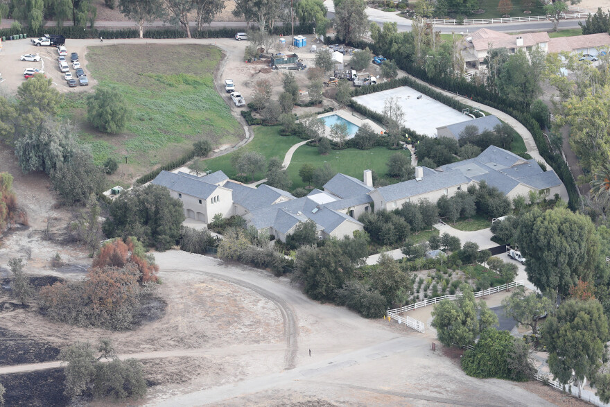 Η έπαυλη που «πηγαίνει» στην Κιμ μετά το χρυσό διαζύγιο