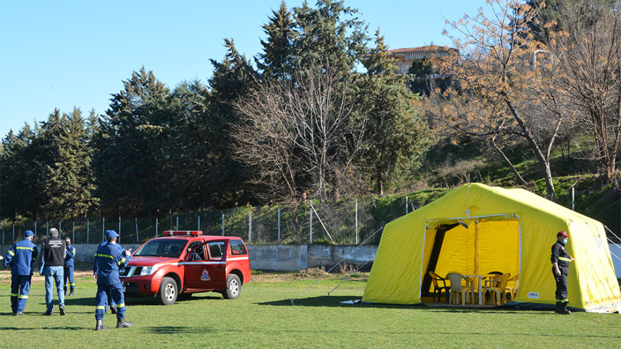 Σεισμός 6 Ρίχτερ στην Ελασσόνα: Δύσκολη νύχτα για τους κατοίκους - Σκηνές σε γήπεδα