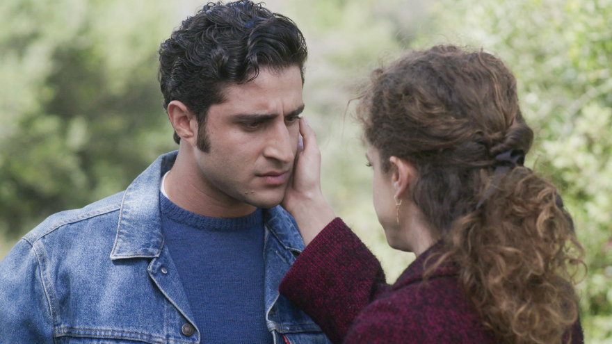 Άγριες Μέλισσες - Νέα επεισόδια και φωτογραφίες: Αρχίζει η δίκη του Βόσκαρη